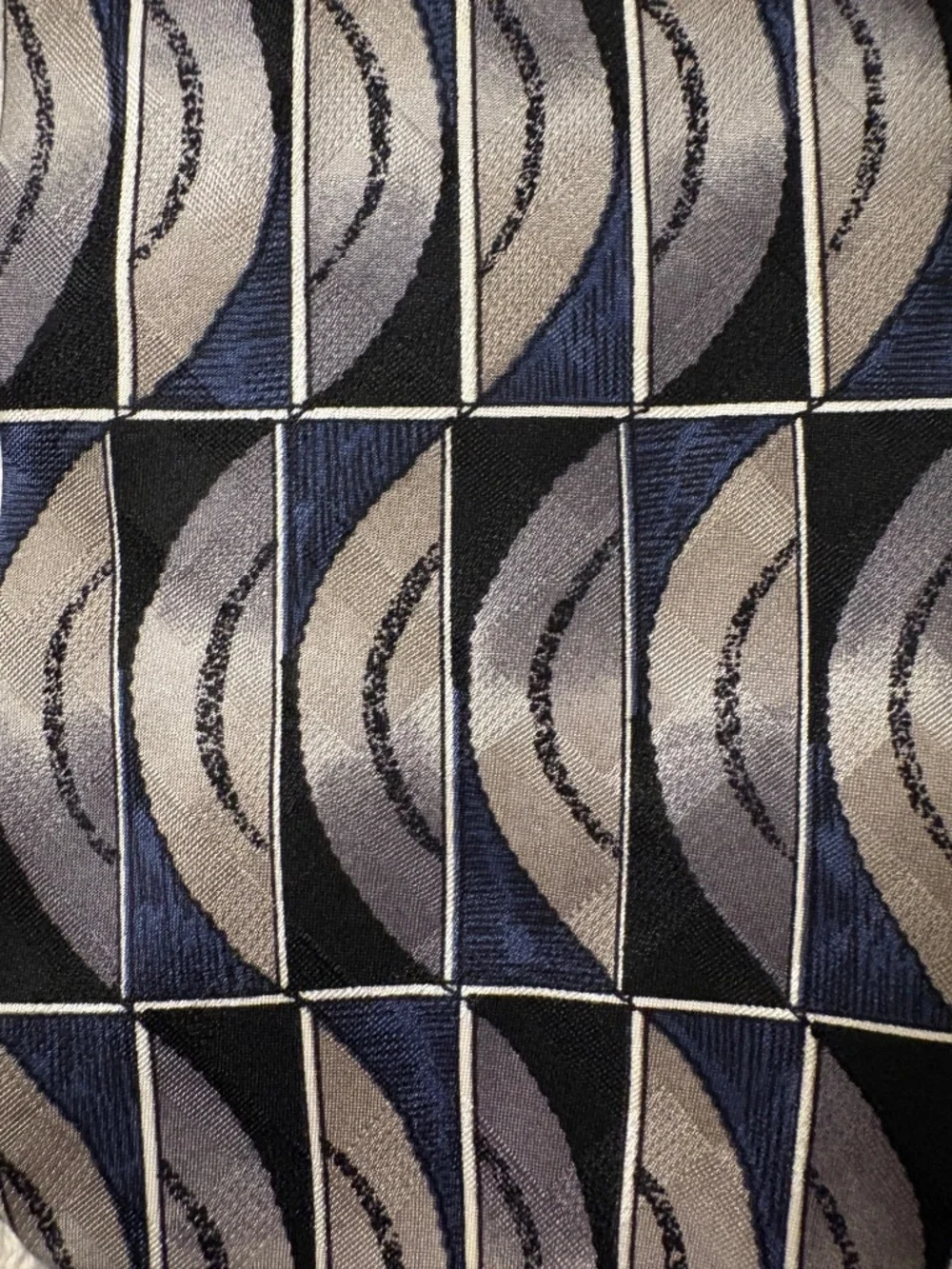 Vintage Venanzi 100% Silk Geometric Abstract Print Necktie